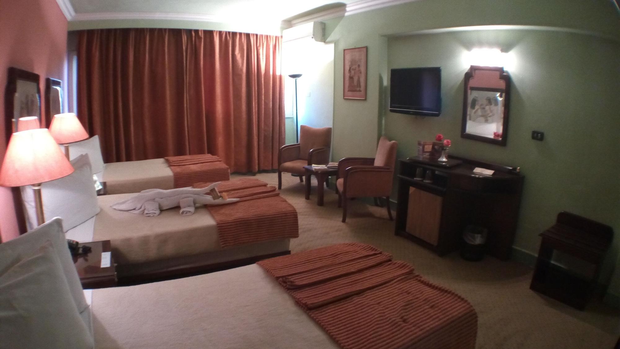 Zayed Hotel 기자 외부 사진