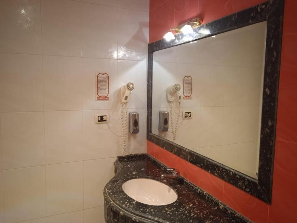 Zayed Hotel 기자 외부 사진